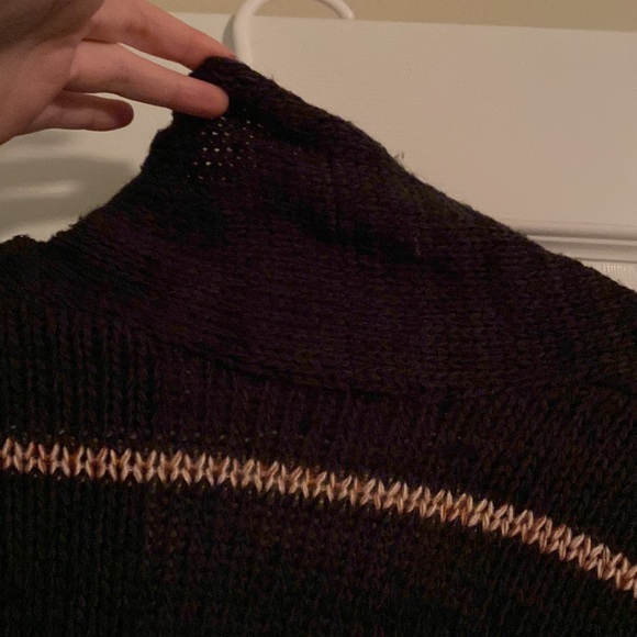 Womens Striped Cardigan Sweater - Picture 6 of 6